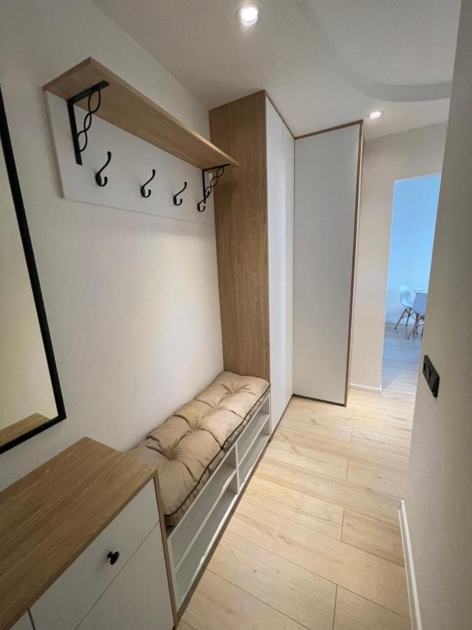 Mb Livinga Apartamentai Taikos G Mažeikiai Kültér fotó